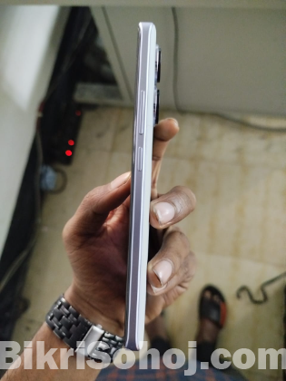Redmi note 13 pro plus